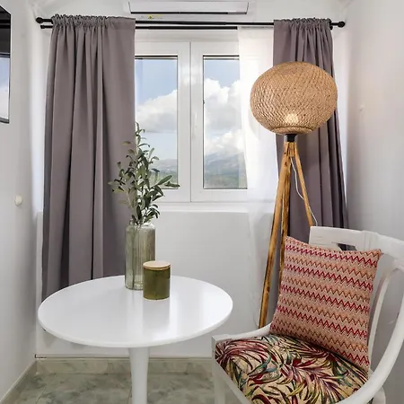 Eraora Lofts & Kefalonia